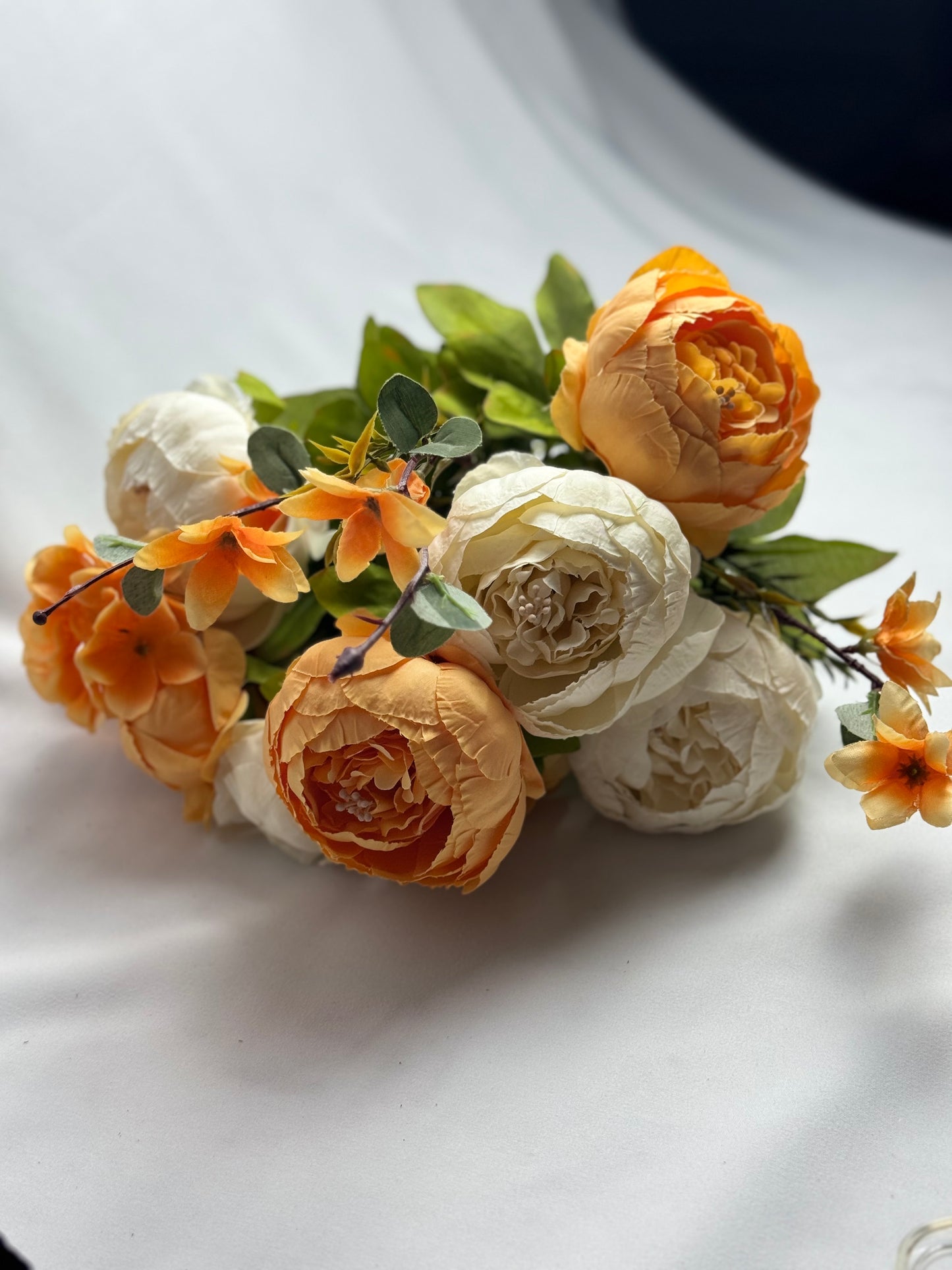 Vintage Style Silk Flowers Artificial