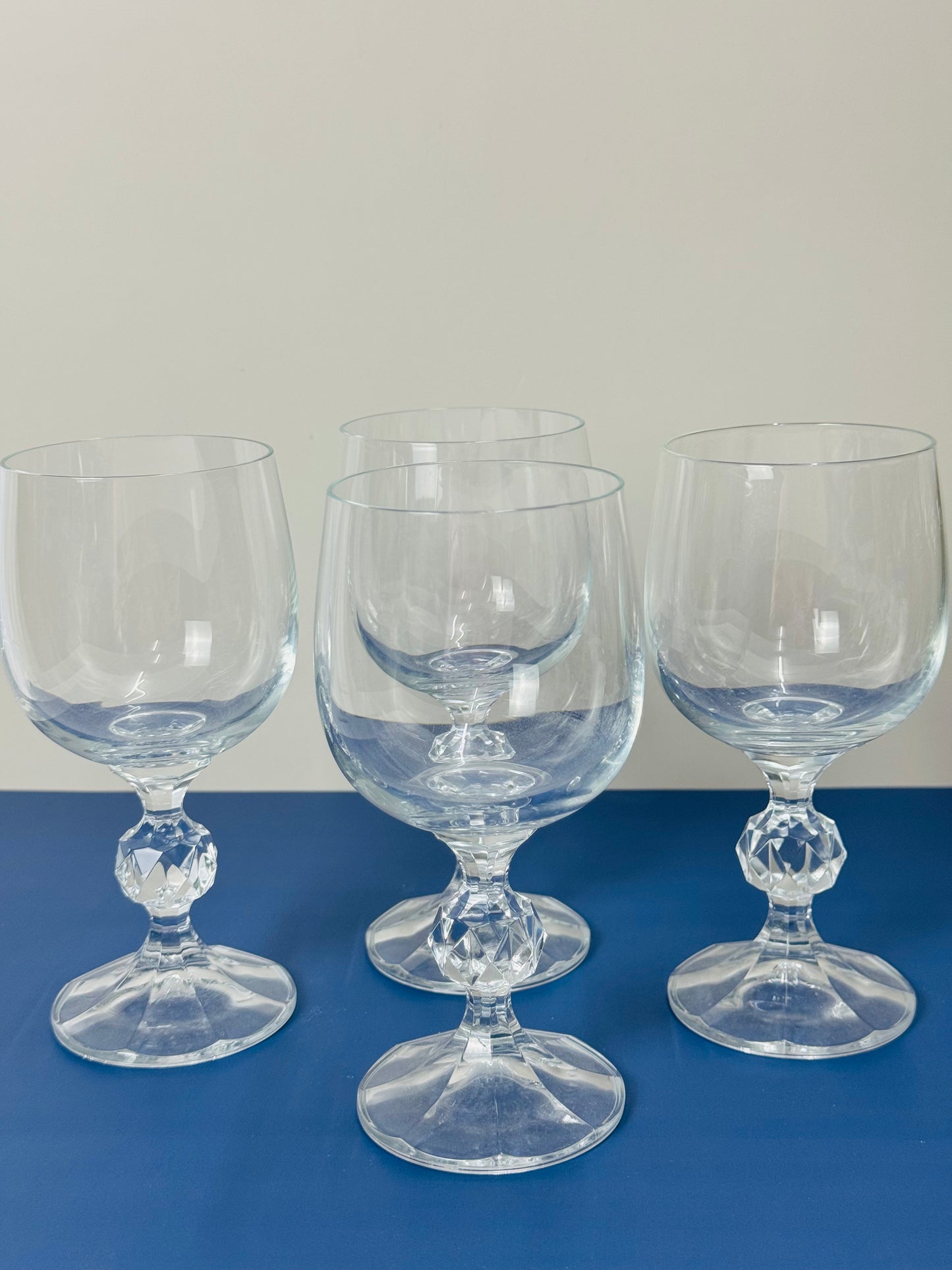 Vintage Wine Glasses Claudia